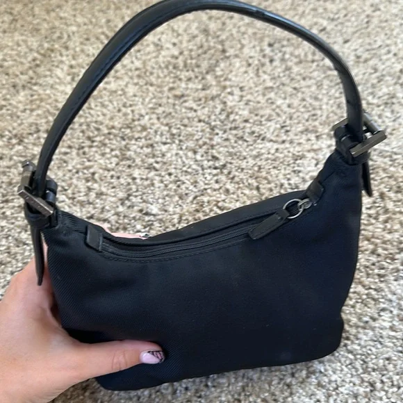 Vintage Coach Black Nylon Mini bag - Picture 3 of 9